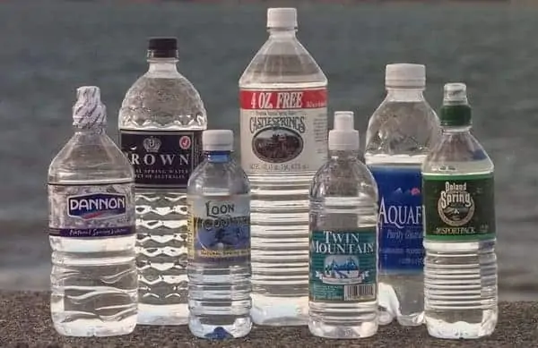 Une ville américaine interdit les petites bouteilles d’eau en plastique