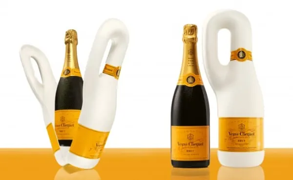 Naturally Clicquot. Un étui isotherme pour bouteille, 100% biodégradable.